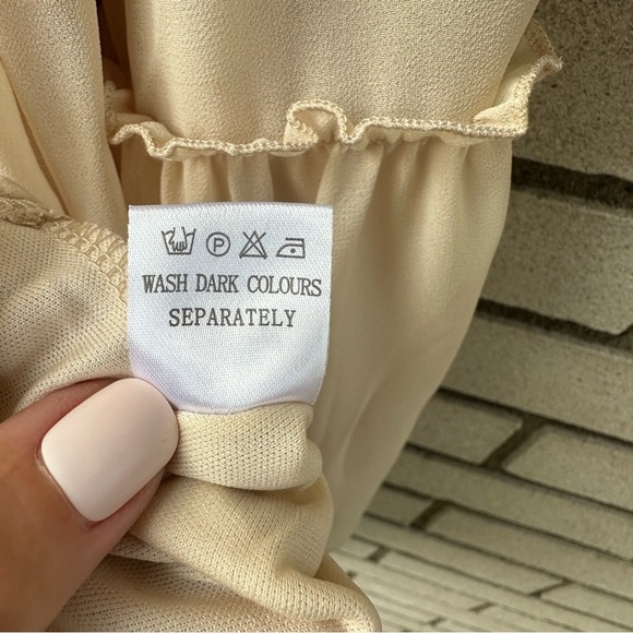 NWT Missord Cream Chiffon Ruffle Mini Dress XL Plunge V Neck Long Bell Sleeve - Picture 8 of 16